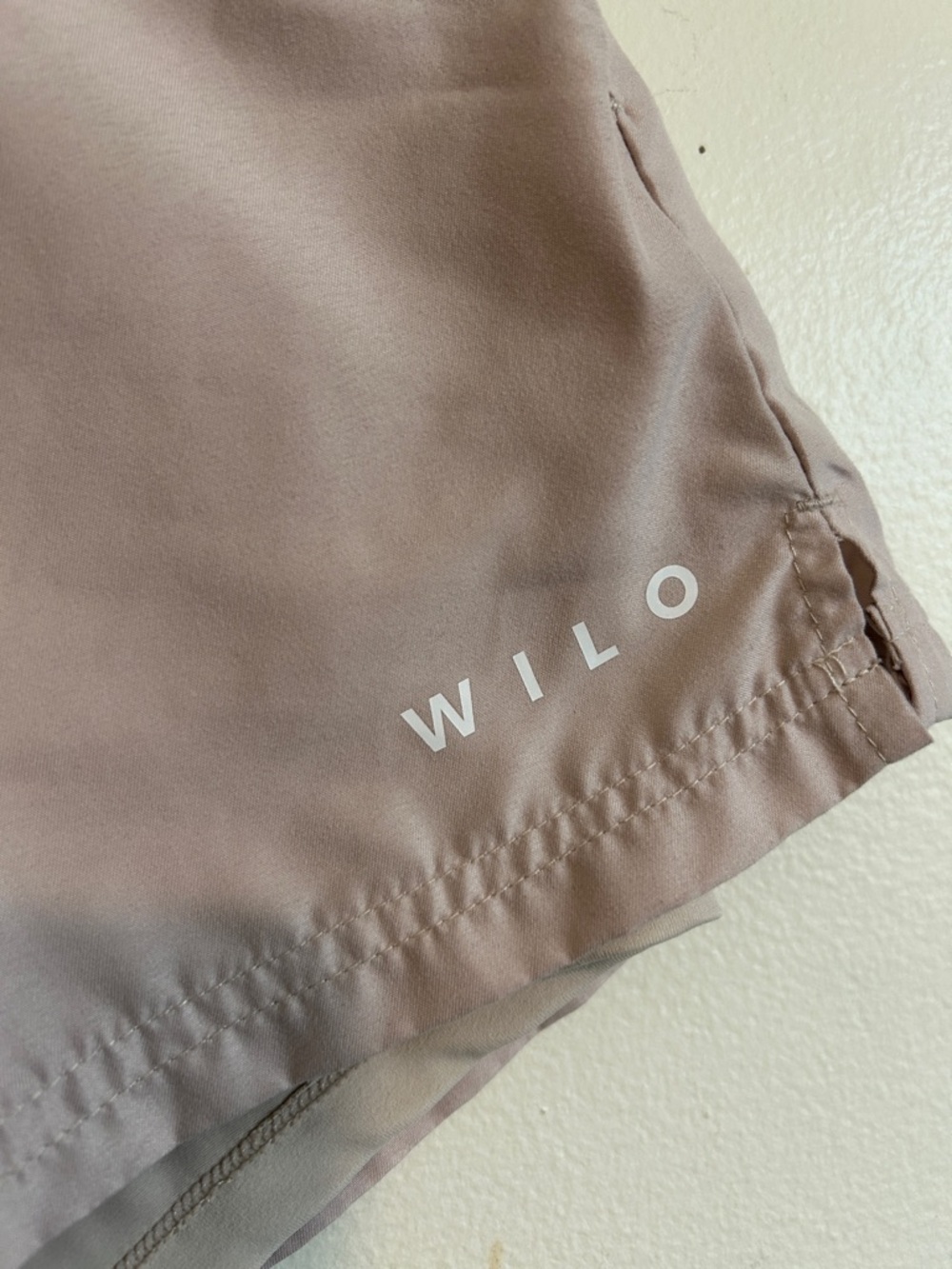 WILO The Label Blush Elastic Waist Shorts - Picture 3 of 6